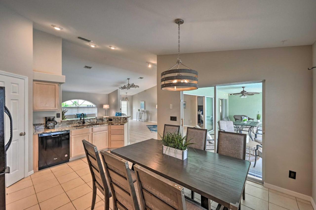 Pet-Friendly Escape With Dock And Kayaks In Cape Coral Villa Dış mekan fotoğraf